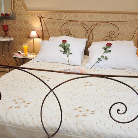 Royal Apartments Ni 객실 사진